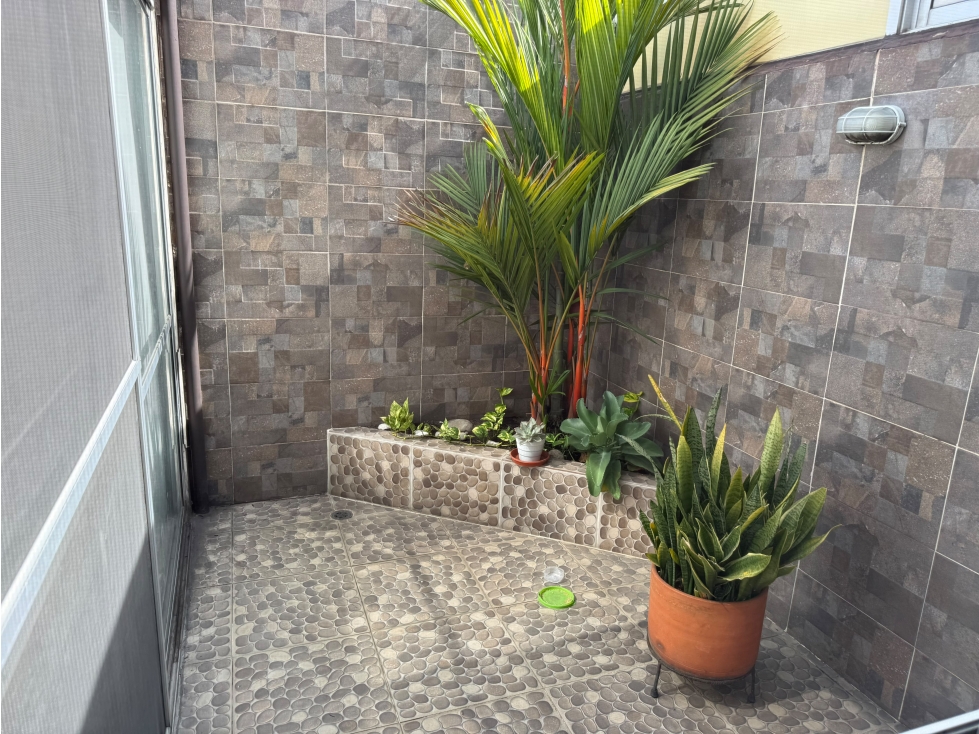 SE VENDE CASA EN CIUDAD COUNTRY, JAMUNDI 662. — foto 3
