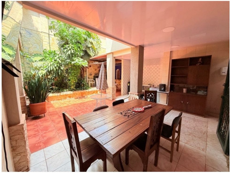 SE ALQUILA CASA EN MIRAFLORES, SUR CENTRAL DE CALI 665. — foto 2