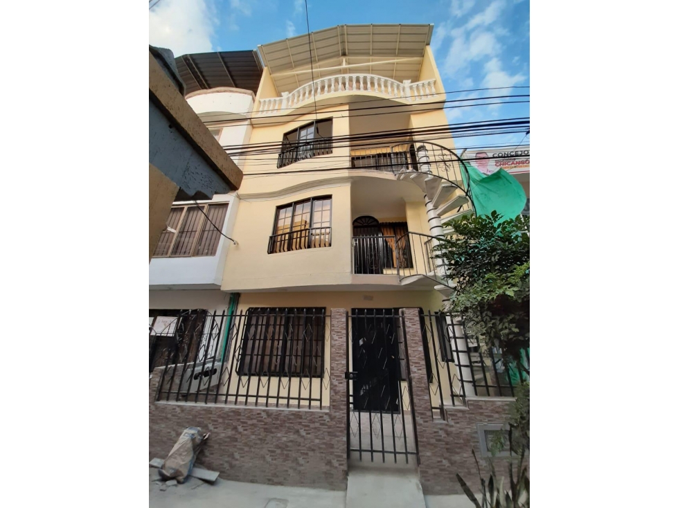 VENTA DE CASA INDEPENDIENTE, NORTE DE CALI 643.