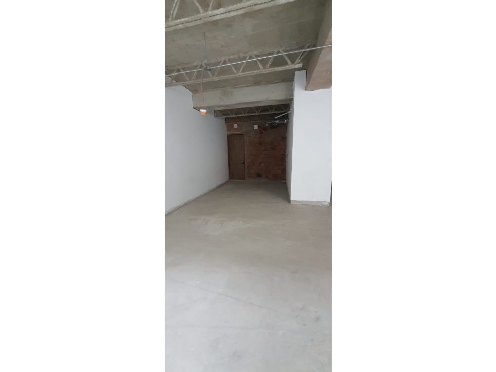Venta de local en obra gris en holguines, sur de cali 107. - 4