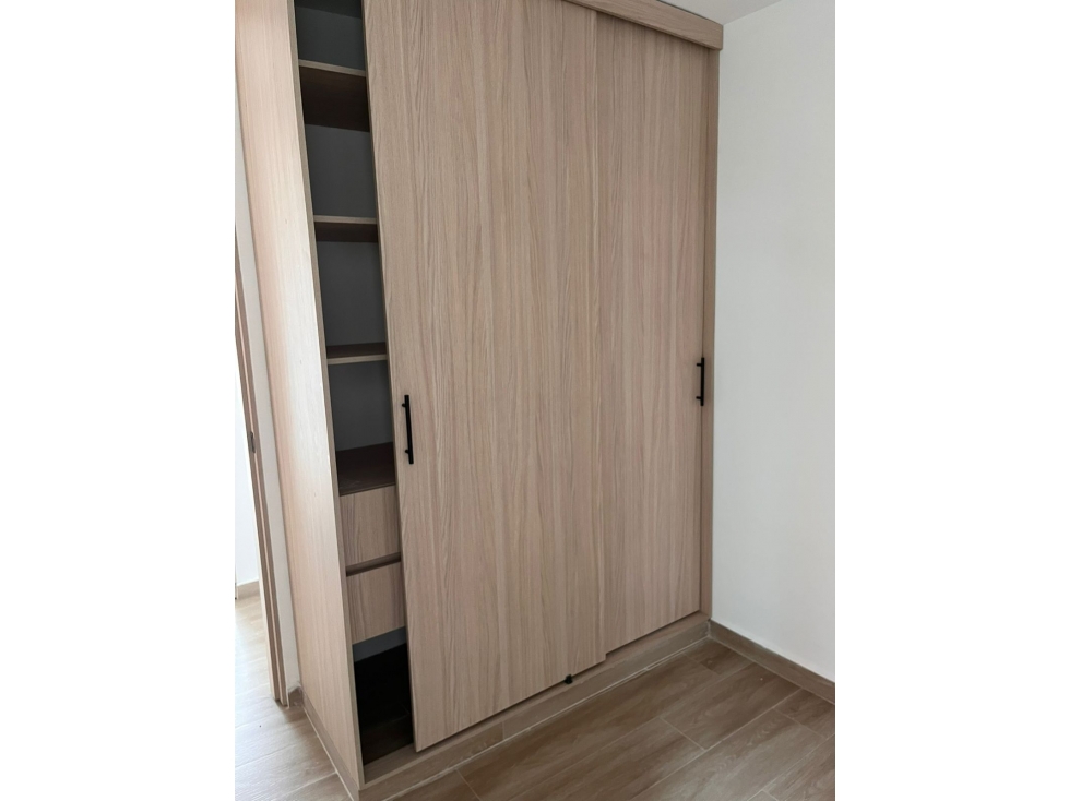 VENTA DE APARTAMENTO EN VALLE DEL LILI, SUR DE CALI 518. — foto 5