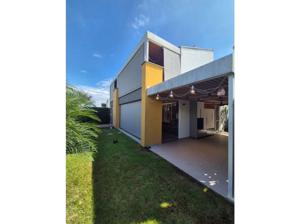 VENTA DE CASA EN EL CASTILLO, JAMUNDI 669. — foto 2