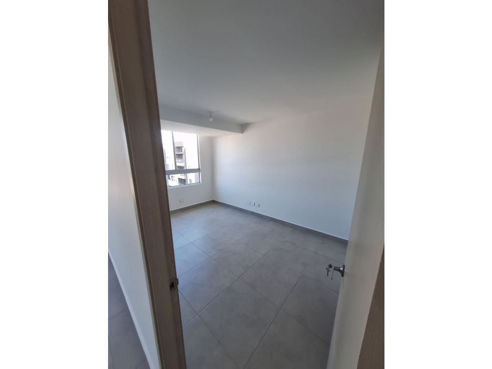 ALQUILER DE APARTAMENTO EN VALLE DEL LILI, SUR DE CALI 637. — foto 5
