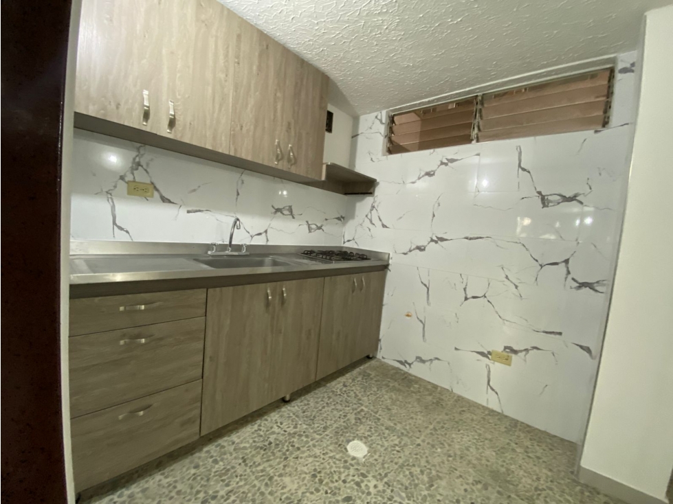 VENTA DE APARTAMENTO EN EL REFUGIO, SUR DE CALI 622.
