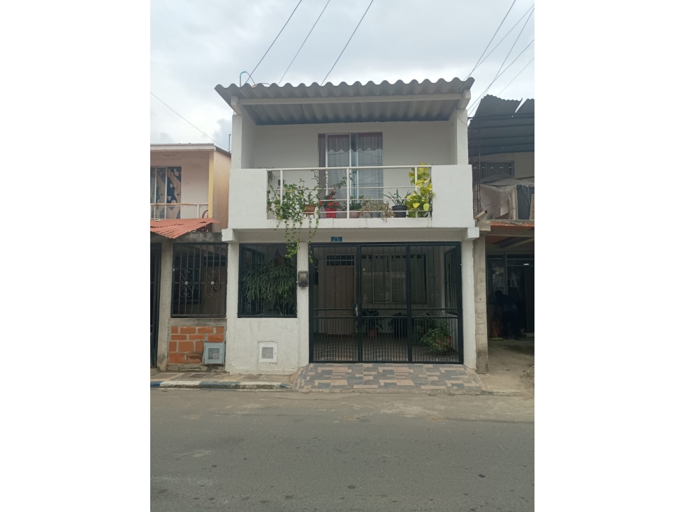 VENTA DE CASA EXTERNA EN POBLADO CAMPESTRE, CANDELARIA 585.