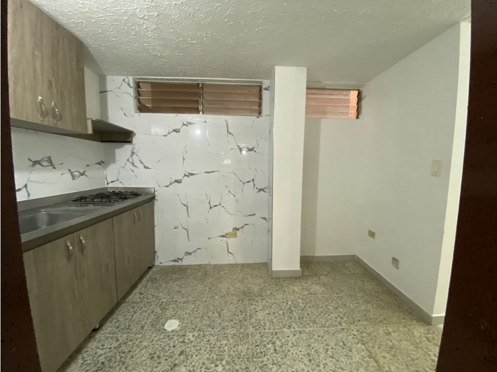 VENTA DE APARTAMENTO EN EL REFUGIO, SUR DE CALI 622. — foto 2