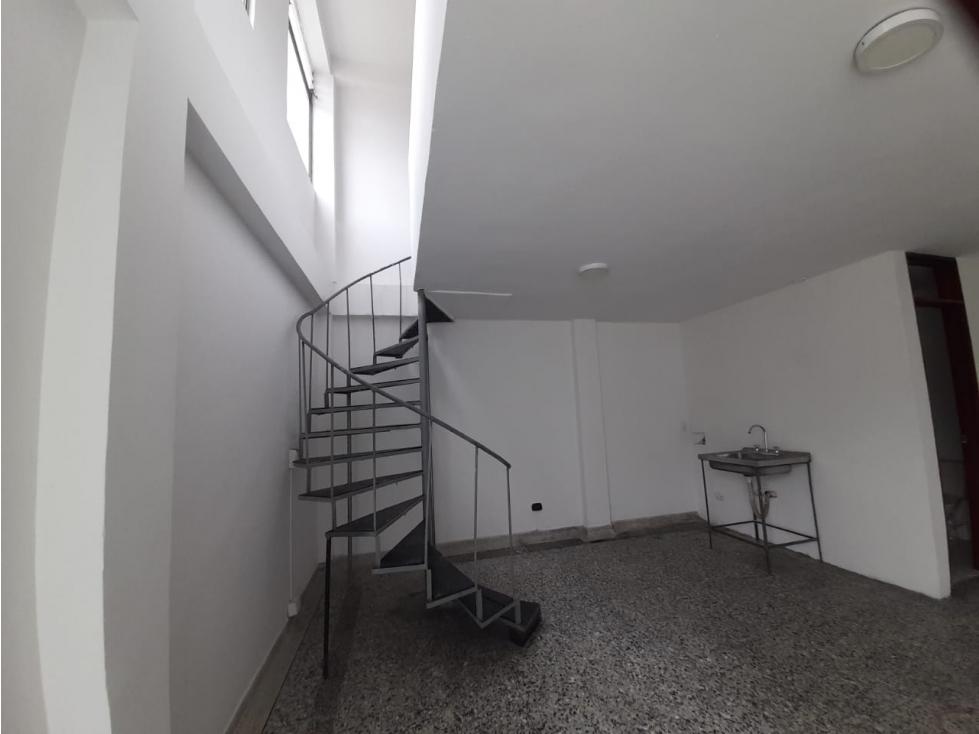 ARRIENDO LOCAL COMERCIAL CALARCA BARRIO CACIQUE - 3