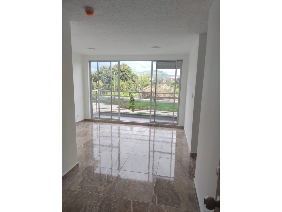VENDO APARTAMENTO - PEREIRA