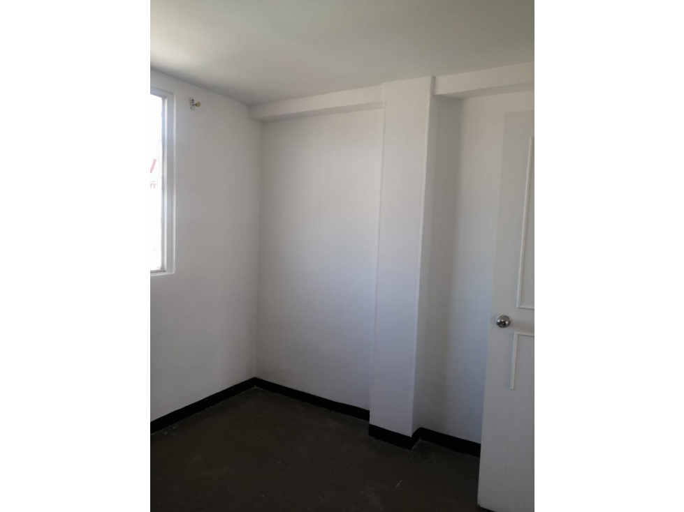 VENDO APARTAMENTO SECTOR OCCIDENTAL
