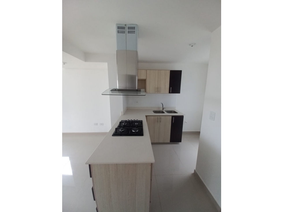 VENDO HERMOSA CASA SECTOR NORTE
