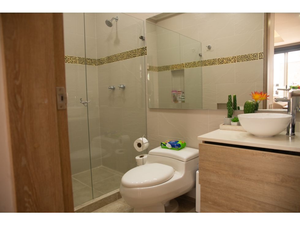 SE VENDE HERMOSA CASA EN EL NORTE