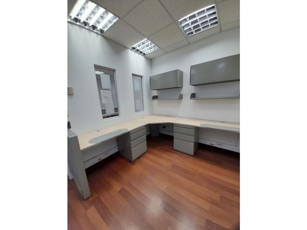 VENDO OFICINA - 1