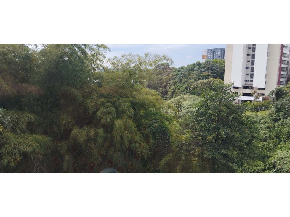VENDO APARTAMENTO SECTOR NORTE