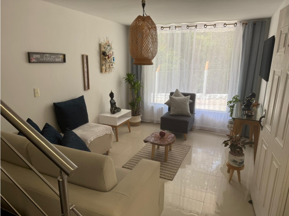 VENDO CASA CONJUNTO CERRADO