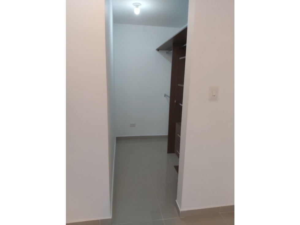 VENDO HERMOSO APARTAESTUDIO SECTOR NORTE — foto 4