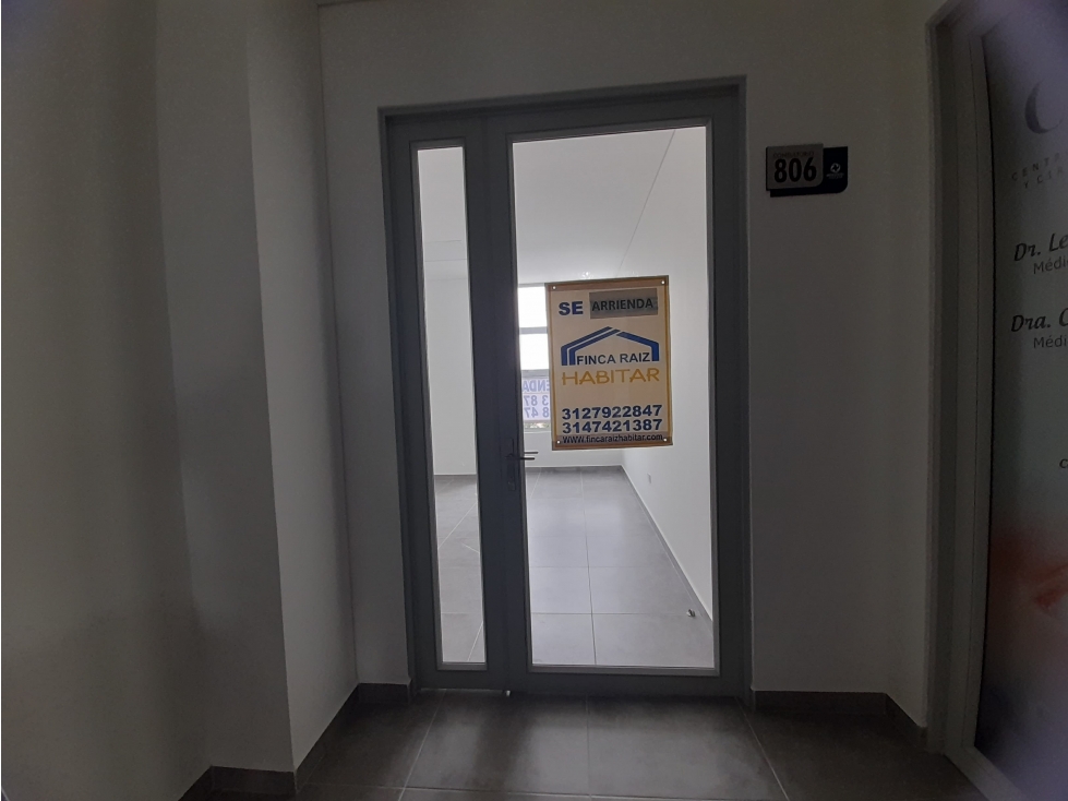ARRIENDO CONSULTORIO SECTOR FUNDADORES — foto 2