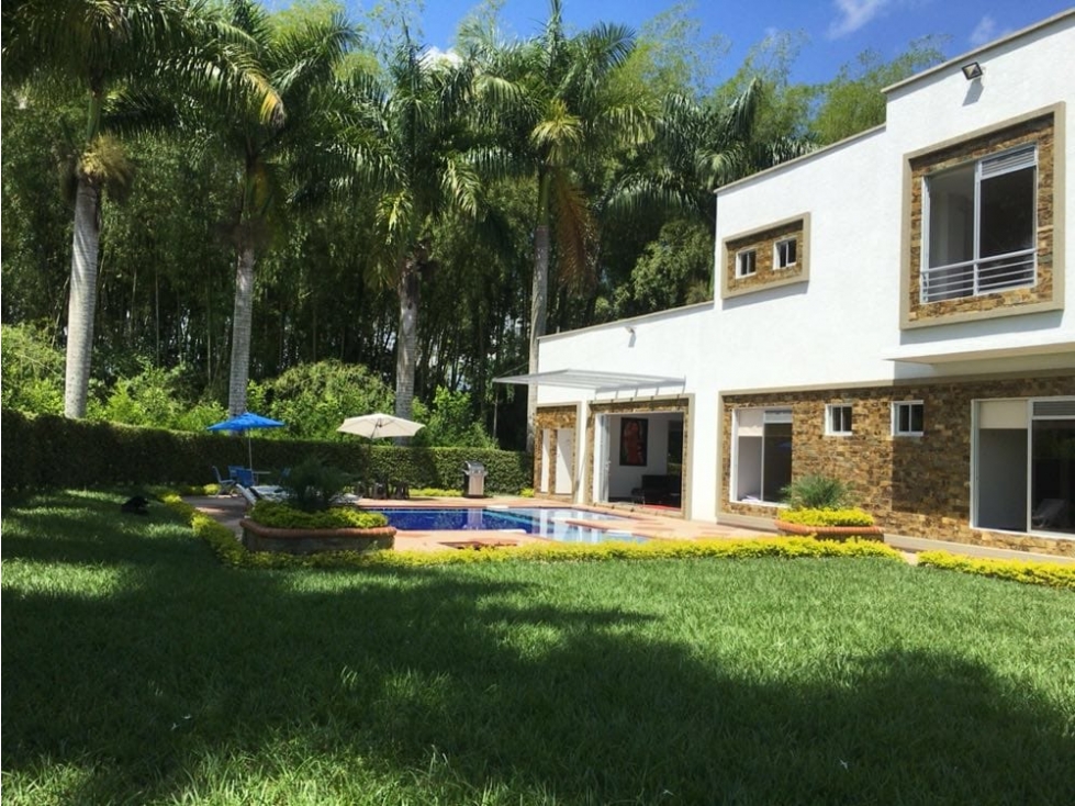VENDO CASA CAMPESTRE SECTOR TEBAIDA MONTENEGRO
