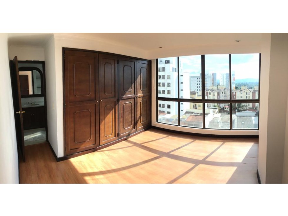 Apartamento con excelentes áreas - 6