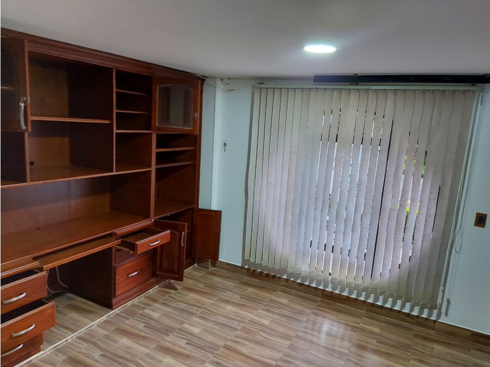 VENDO HERMOSA CASA EN EL NORTE DE LA CIUDAD — foto 3
