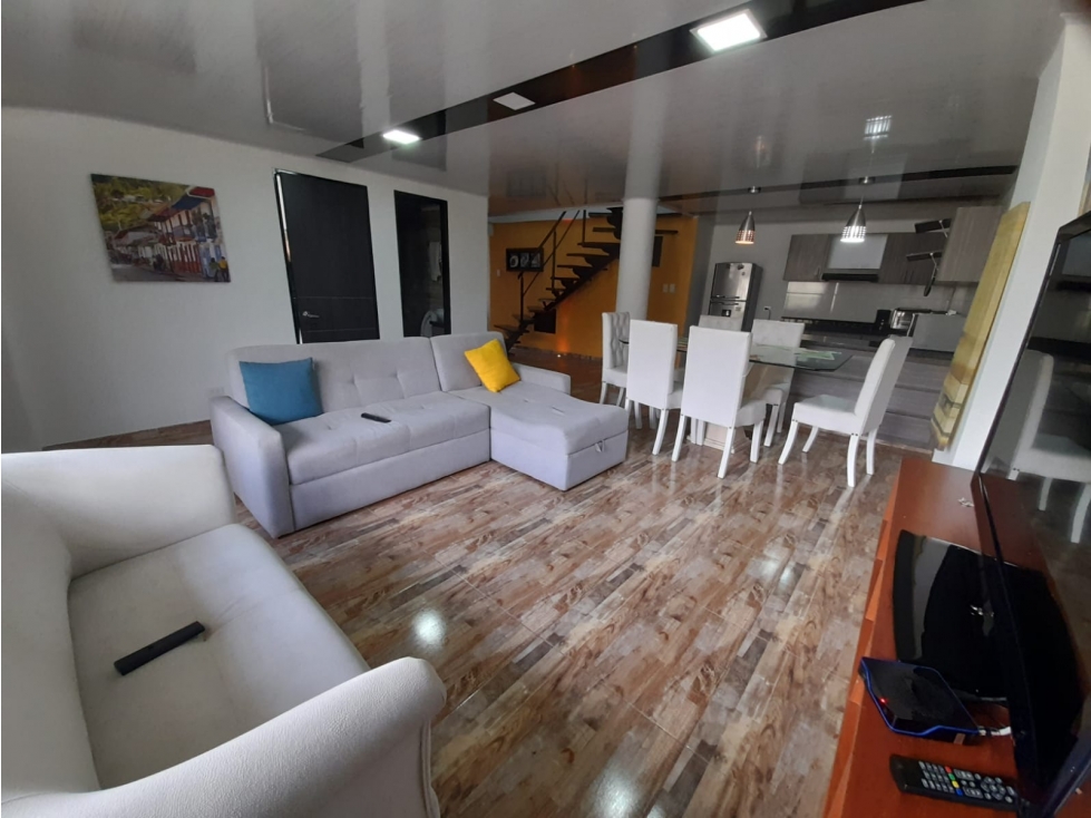 VENDO CASA AMOBLADA BARRIO COINCA — foto 2
