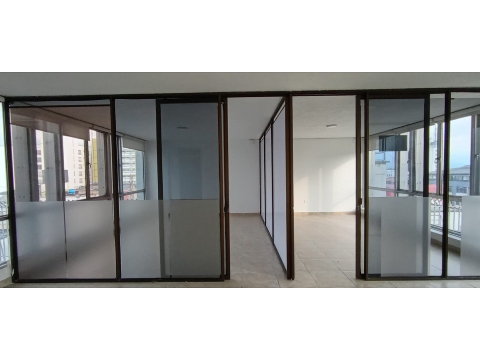 RENTO OFICINAS CENTRO DE ARMENIA — foto 4