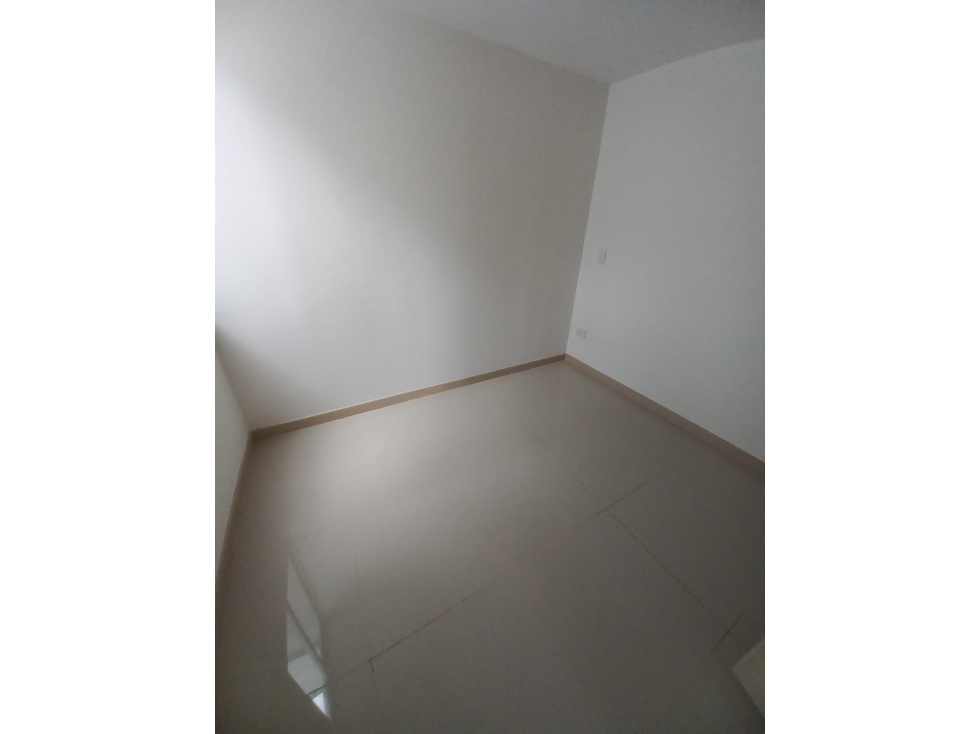 VENDO HERMOSA CASA SECTOR NORTE — foto 5