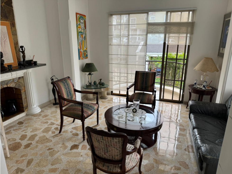 VENDO HERMOSA CASA EN EL NORTE DE LA CIUDAD — foto 5