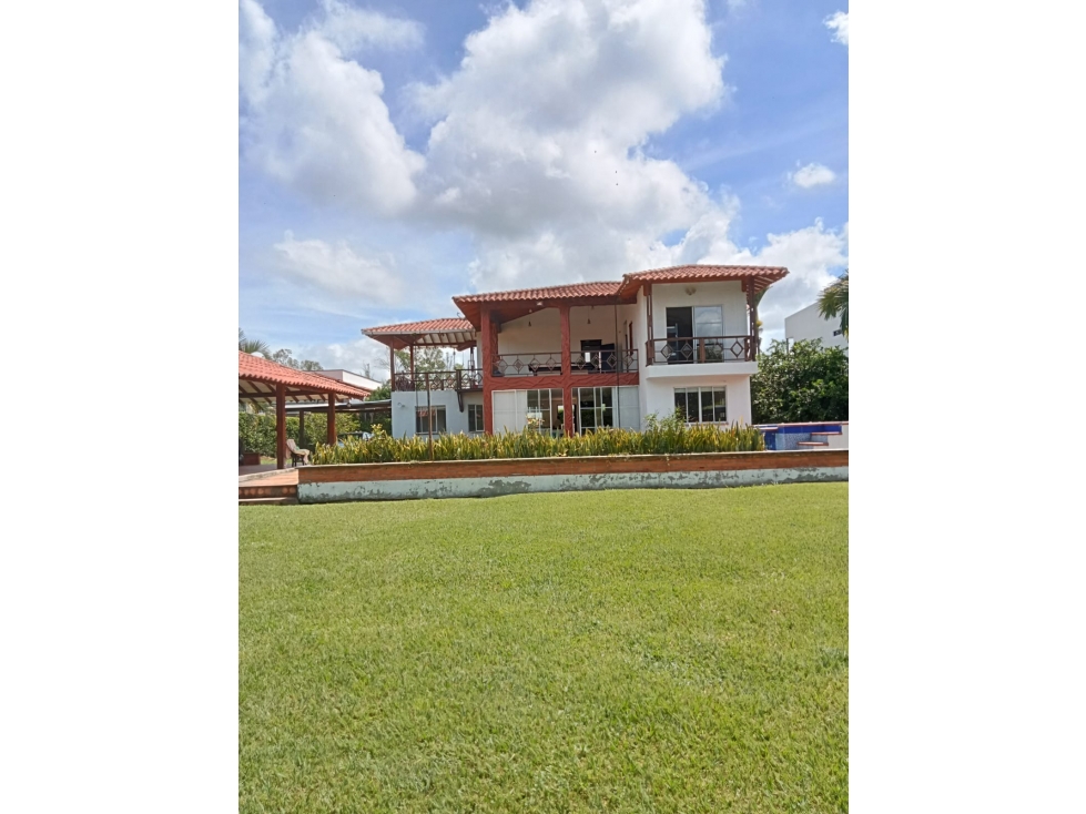 HERMOSO CHALET - 1