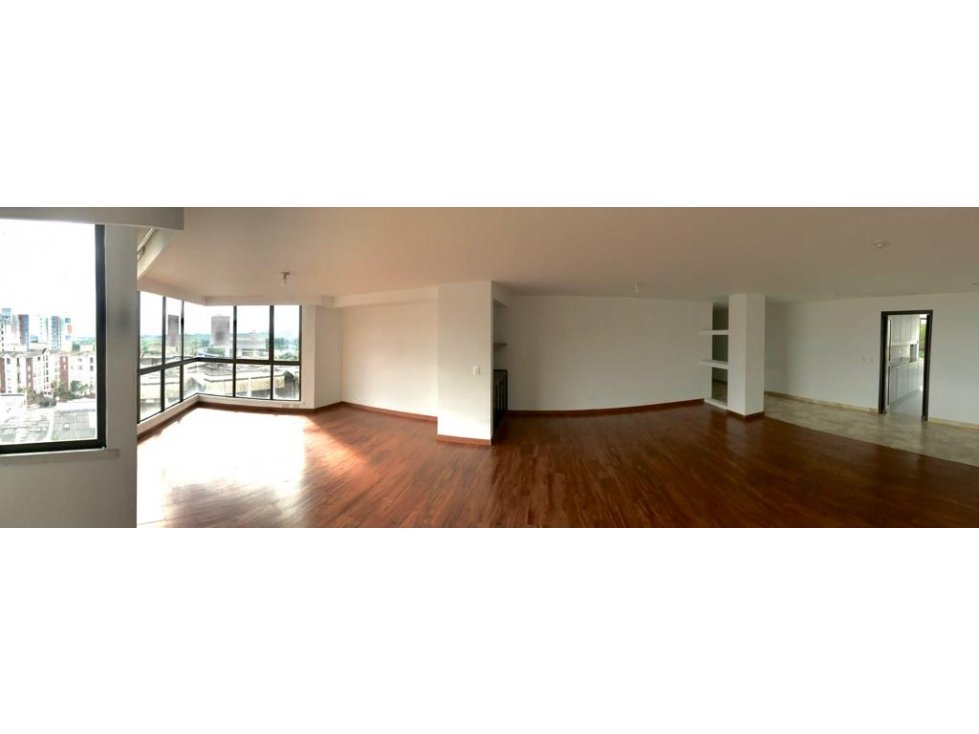 Apartamento con excelentes áreas - 2