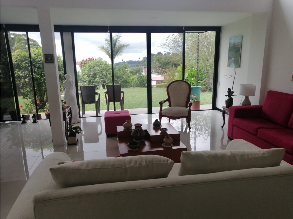 VENDO CASA CAMPESTRE SECTOR NORTE
