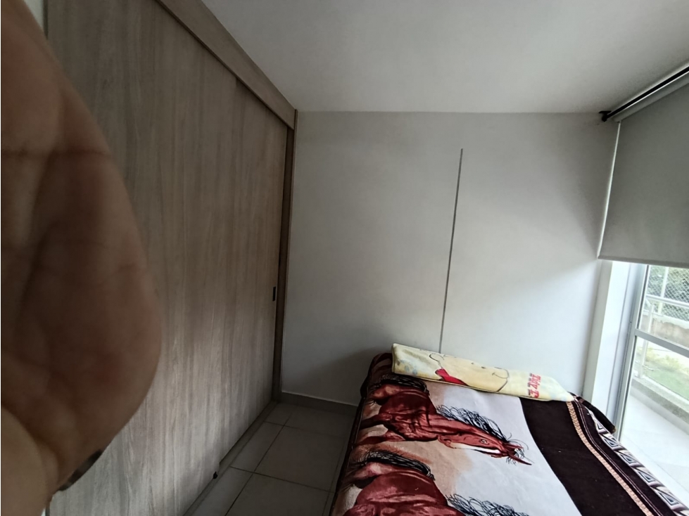 VENDO HERMOSO APTO EN LA AVENIDA CENTENARIO — foto 6