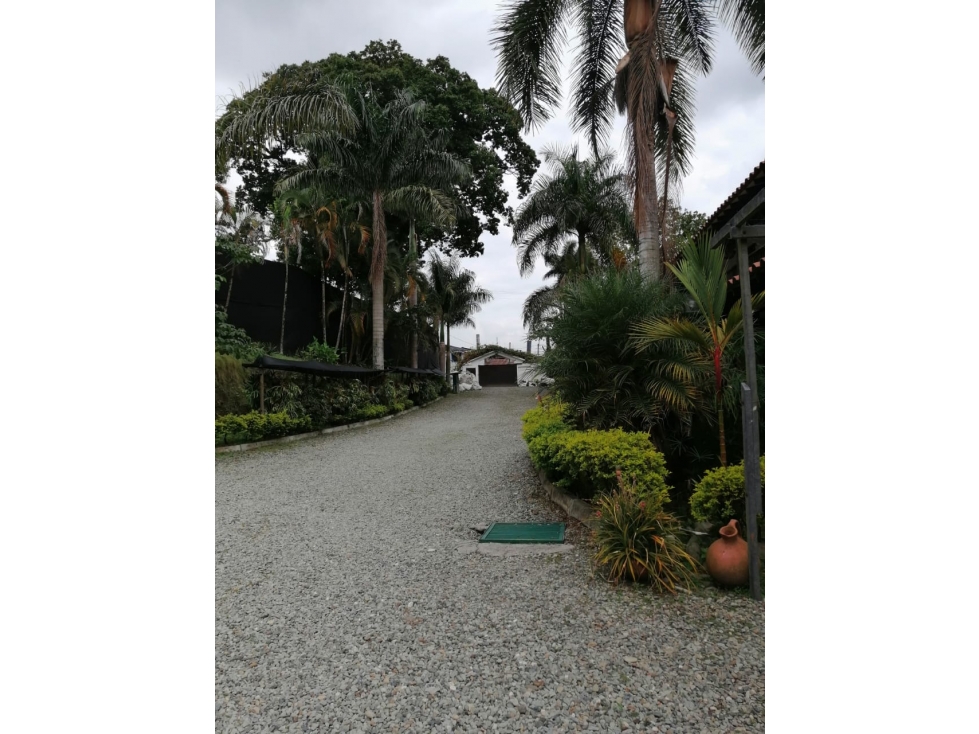 Espectacular Chalet en el Eden Armenia Quindío