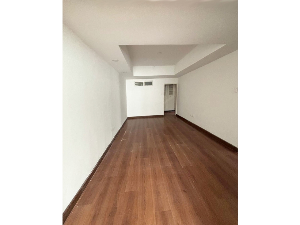 VENDO CASA LOTE O PARA USO COMERCIAL — foto 2