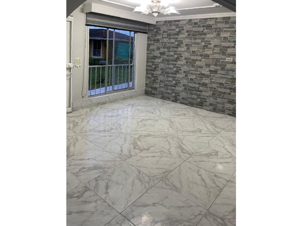 VENDO CASA EN CONJUNTO CERRADO AL SUR DE LA CIUDAD — foto 2