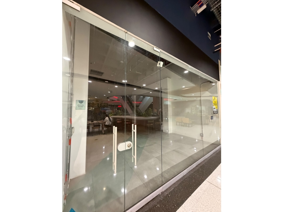 RENTA DE LOCAL EN CENTRO COMERCIAL BUENOS AIRES MEDELLIN — foto 5