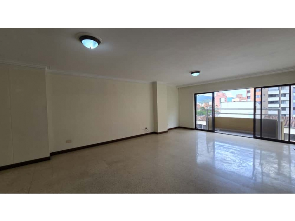 VENTA DE APARTAMENTO LAURELES MEDELLIN — foto 2
