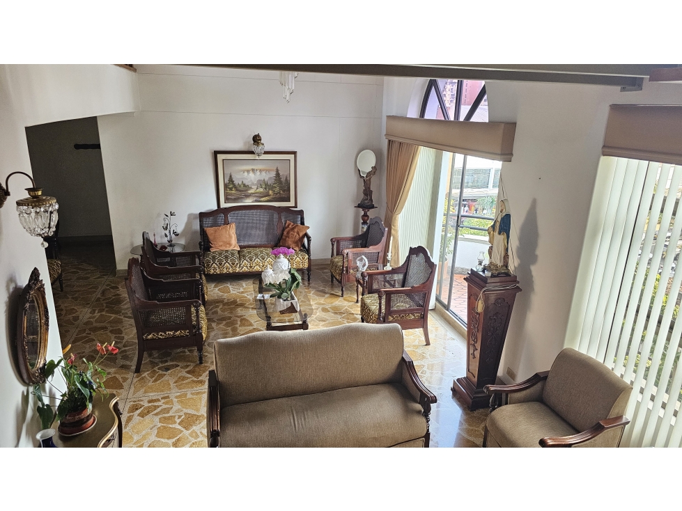 VENTA DE APARTAMENTO SANTA TERESITA LAURELES — foto 2