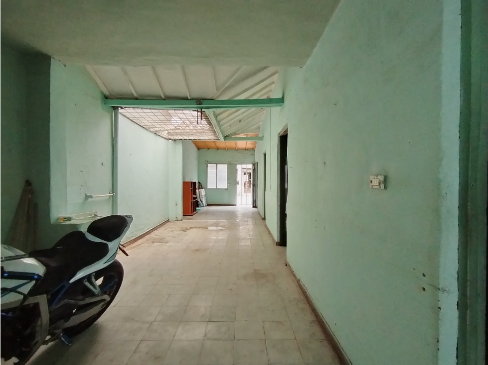 VENTA DE CASA LOTE EN BELLO BARRIO CENTRAL