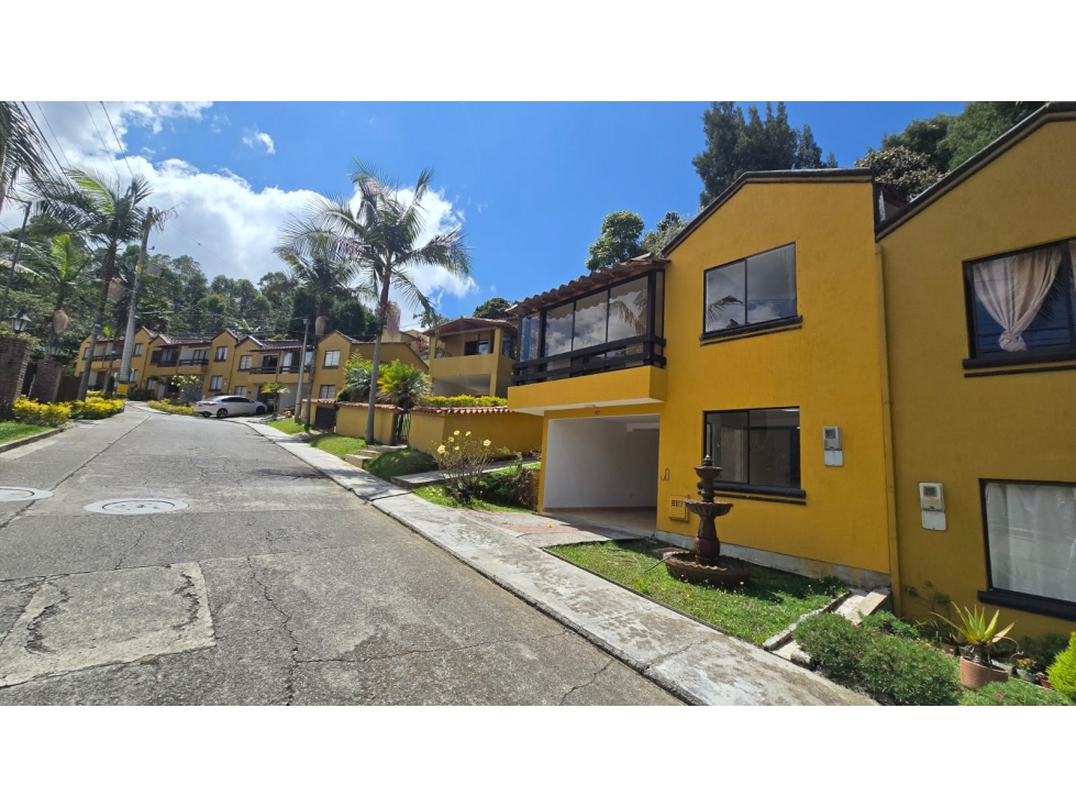 VENTA DE CASA SECTOR AUREN GUARNE