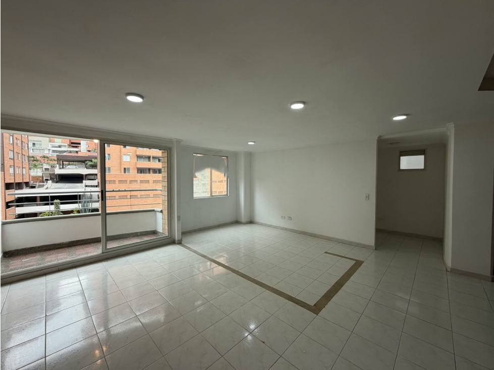 VENTA DE APARTAMENTO DUPLEX LOMA DEL INDIO MEDELLIN