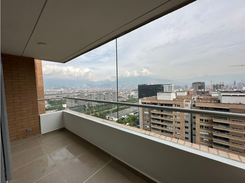 RENTA DE APARTAMENTO POBLADO CIUDAD DEL RIO