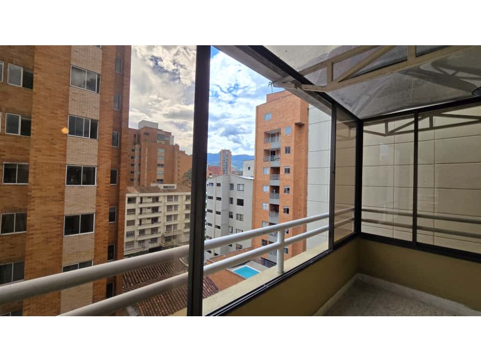 VENTA DE APARTAMENTO LAURELES MEDELLIN — foto 4