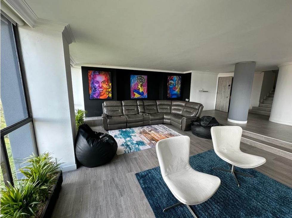 VENTA PENTHOUSE AMOBLADO EN EL POBLADO MEDELLIN — foto 2