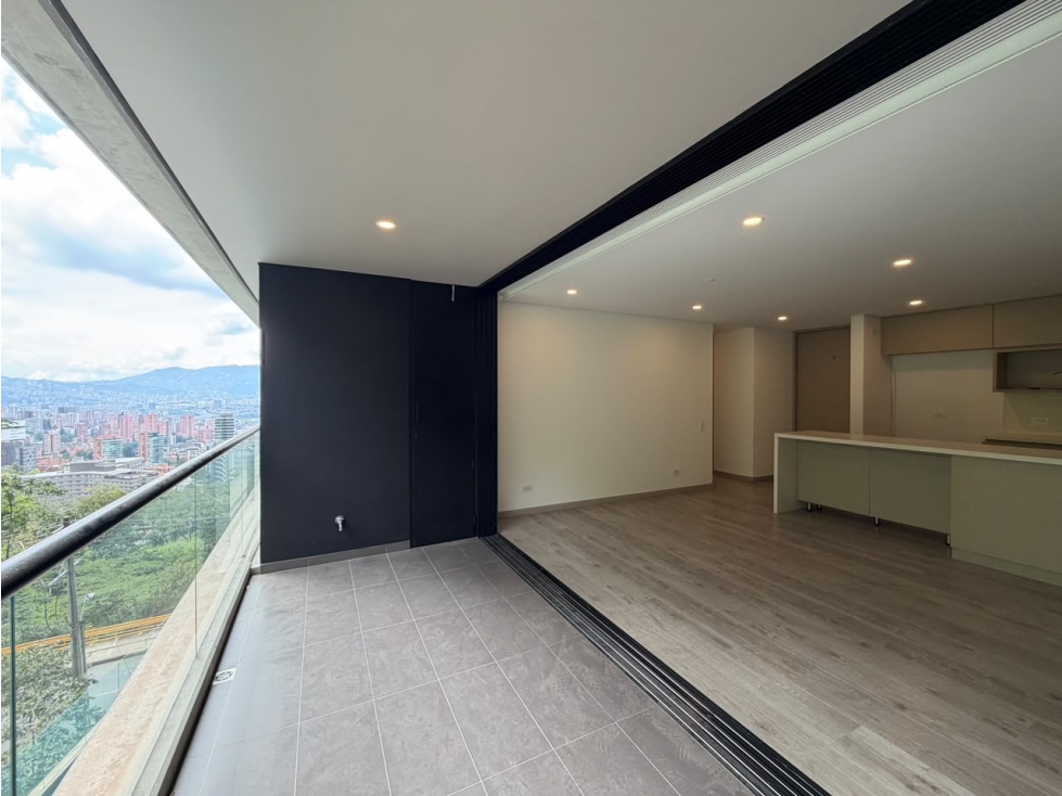 VENTA DE APARTAMENTO ALTOS DEL POBLADO MEDELLIN — foto 3