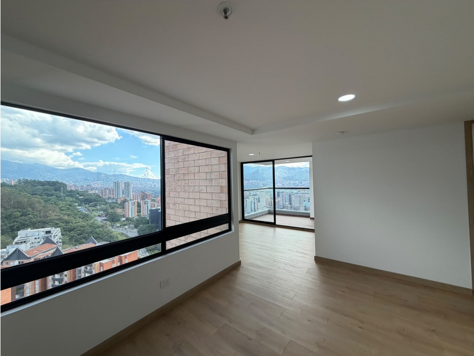 VENTA DE APARTAMENTO LOMA DEL INDIO POBLADO MEDELLIN