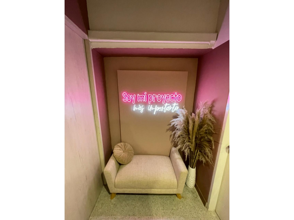 CONSULTORIO EN VENTA EN LA AVENIDA 80 EN EL RODEO MEDELLÍN. — foto 2