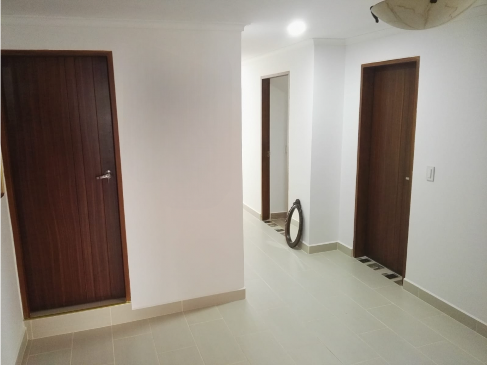 VENTA DE APARTAMENTO SANTA TERESITA LAURELES MEDELLIN — foto 5