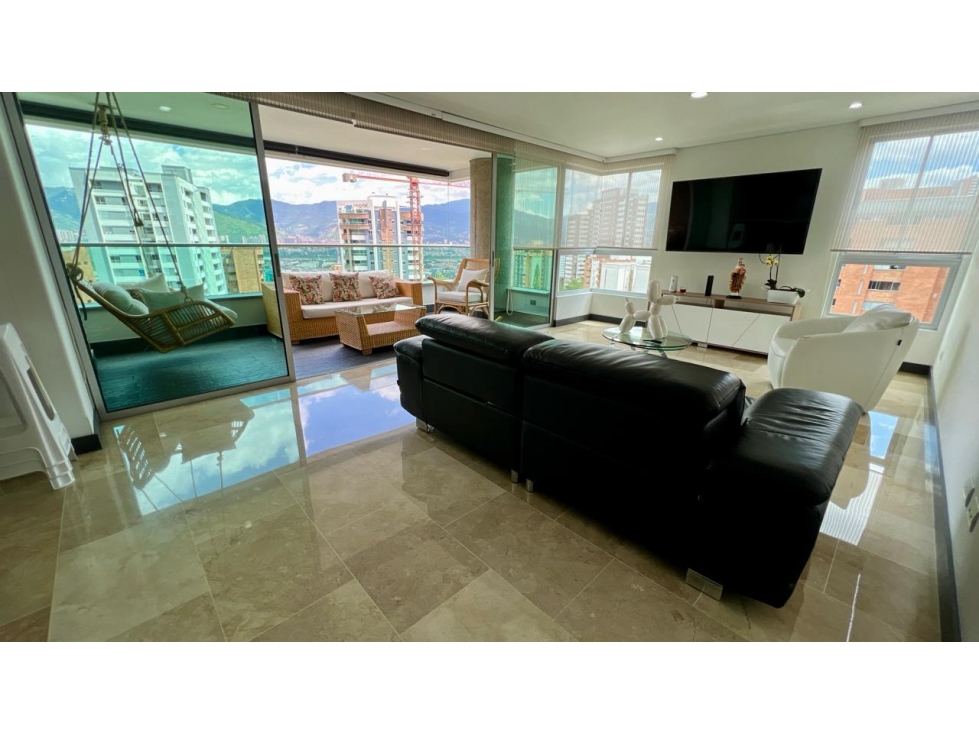 VENTA DE APARTAMENTO CASTROPOL POBLADO MEDELLIN - 2