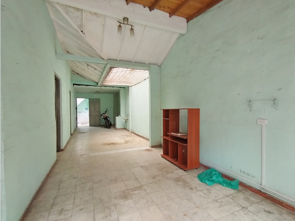 VENTA DE CASA LOTE EN BELLO BARRIO CENTRAL — foto 2