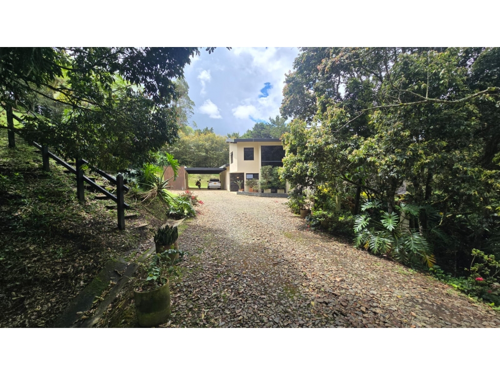 VENTA DE CASA CAMPESTRE EL CARMEN DE VIBORAL ANTIOQUIA — foto 2